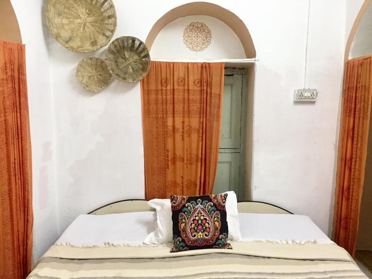 Mangla Guest House Varanasi Exterior photo