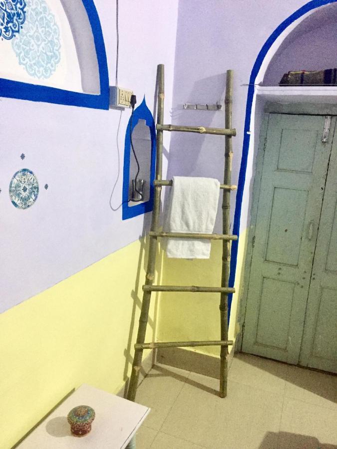 Mangla Guest House Varanasi Exterior photo
