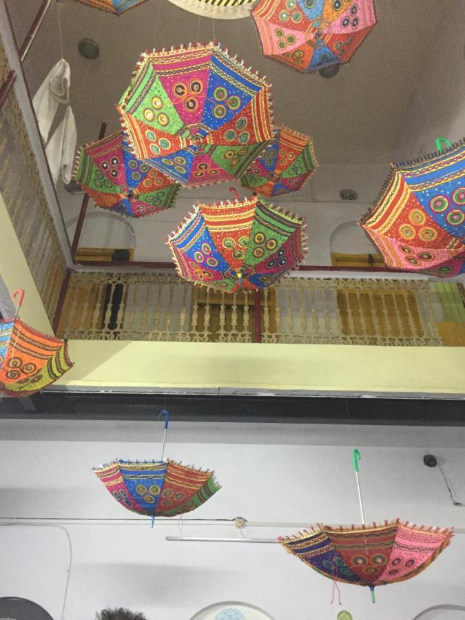 Mangla Guest House Varanasi Exterior photo