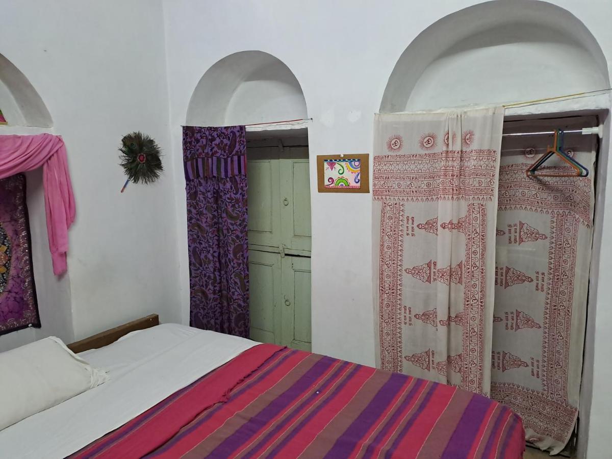 Mangla Guest House Varanasi Exterior photo