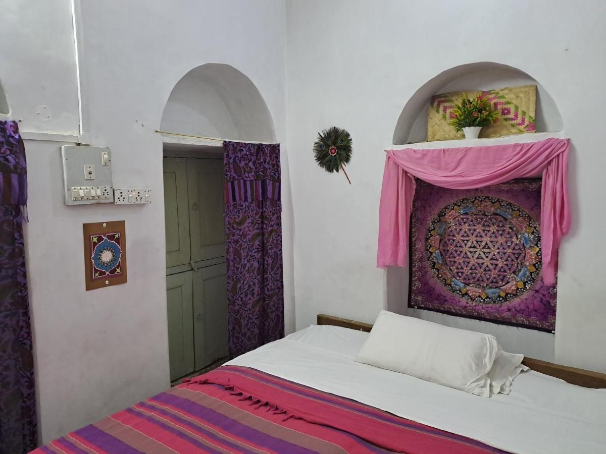 Mangla Guest House Varanasi Exterior photo