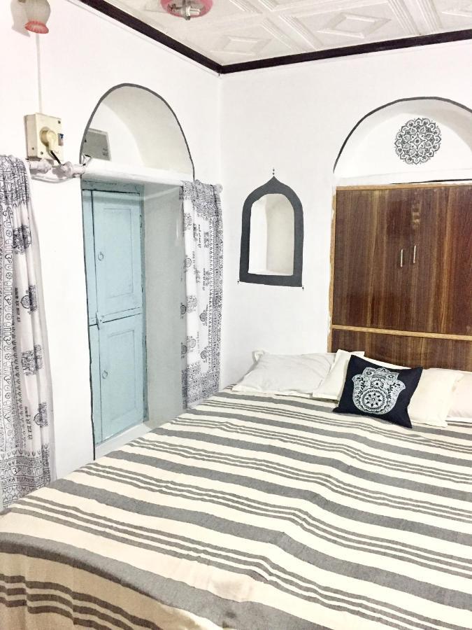 Mangla Guest House Varanasi Exterior photo
