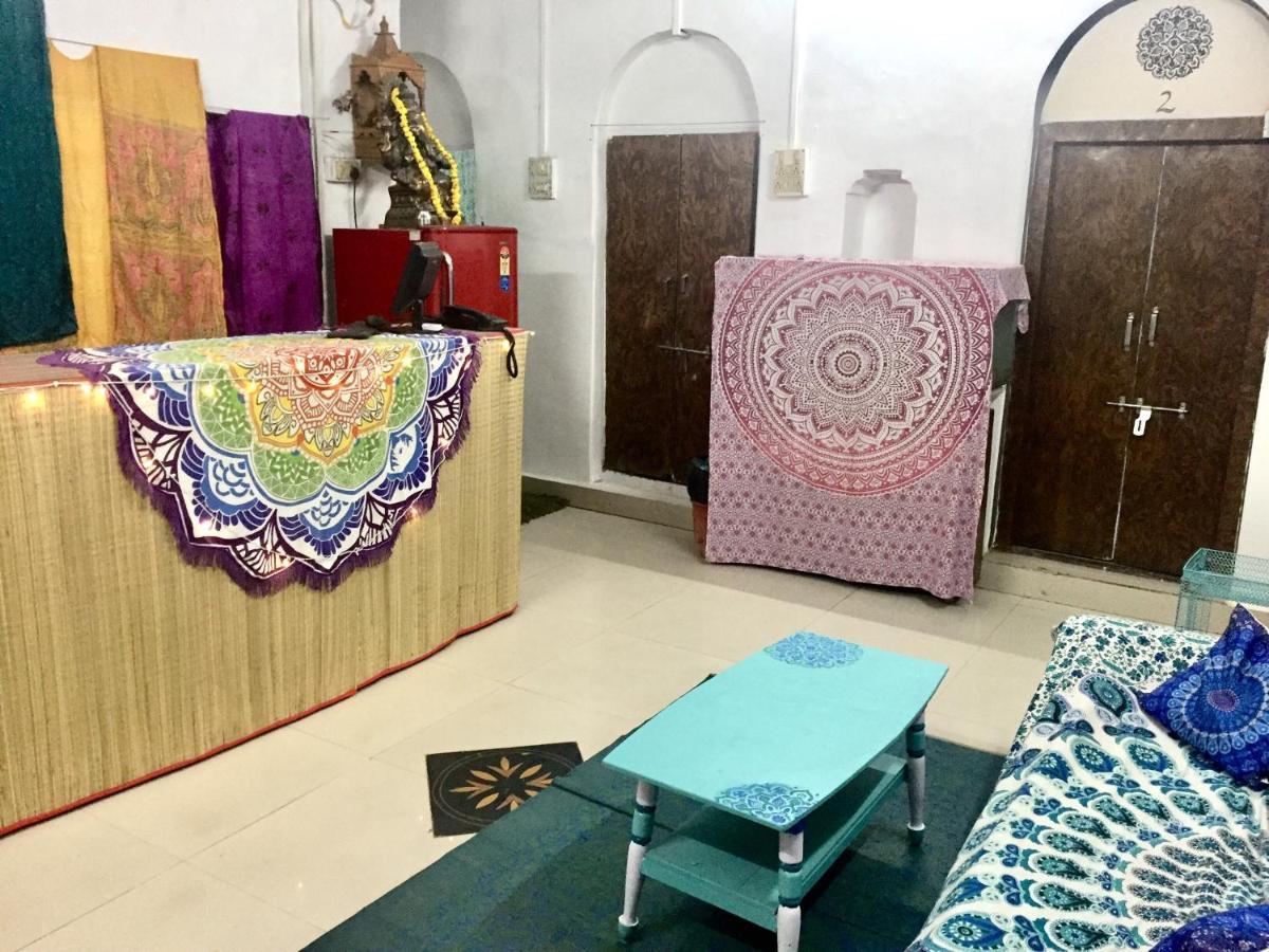 Mangla Guest House Varanasi Exterior photo